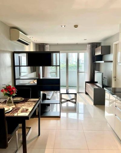 Spacious 1-Bedroom Pet Friendly Condo in Le Nice Ekkamai - 5