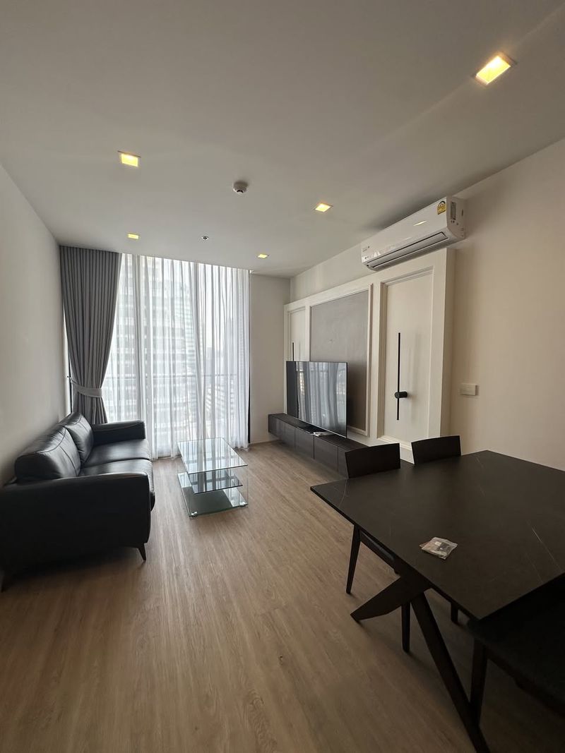 Noble State 39, 1 Bedroom Condo for Rent, 41 sqm, Floor 32, Near BTS Phrom Phong - Photo 2