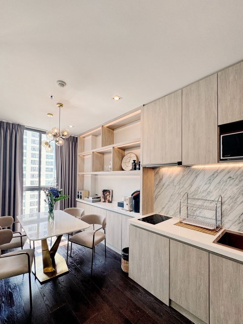 Duplex 1-Bathroom Condo near BTS Phaya Thai for Rent - Photo 2