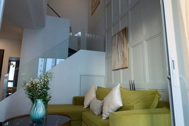 Duplex 1-Bathroom Condo near BTS Phaya Thai for Rent - Photo 4