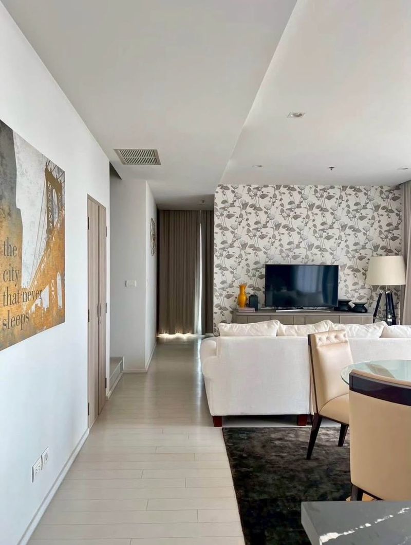 Noble Ploenchit Duplex 3BR 3BA 208.68sqm 45-46th Floor for Rent - Photo 4
