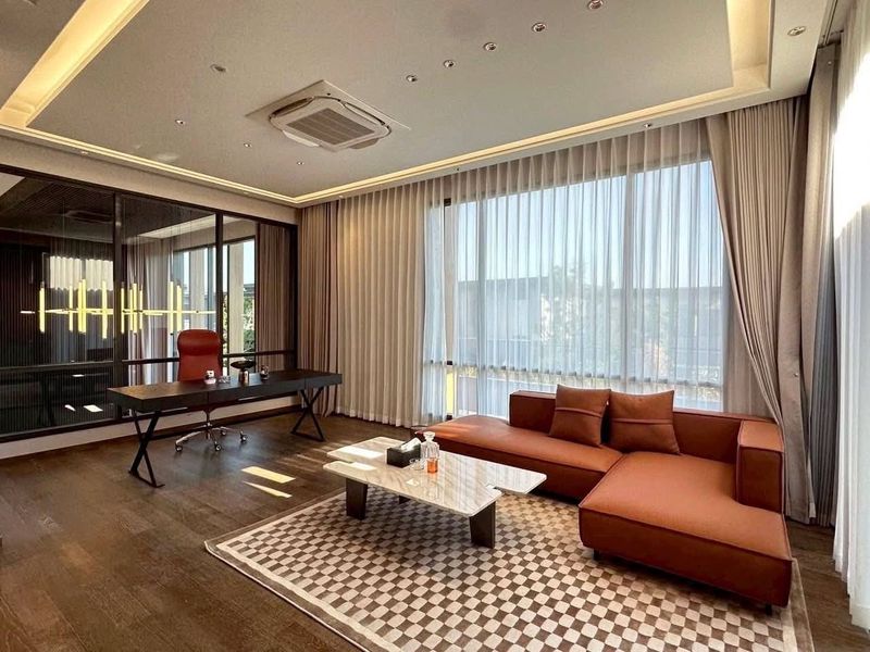 Luxury 5-Bedroom Residence for Rent at Siraninn Residences - Photo 2